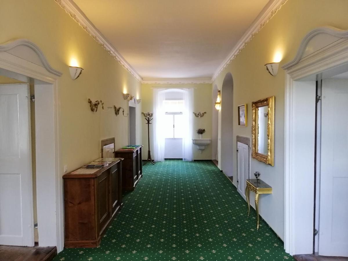 Apartman Fara Vcelakov Exterior foto